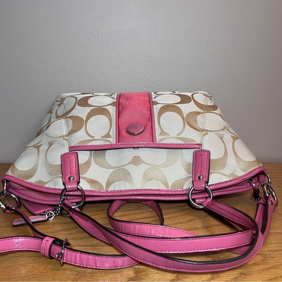 Coach Signature Stripe Pocket Tote - Picture 8 of 15